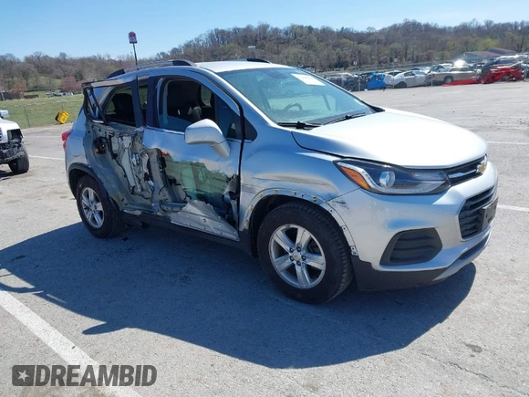 2018 Chevrolet Trax LT with VIN KL7CJLSB4JB734606, listed as a IAAI auction lot 41838892 with 42,122 mi miles. Bid and sale history available at carsss.com. Image 1.