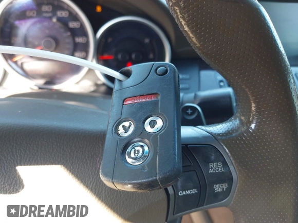 2011 Acura RL Technology with VIN JH4KB2F62BC000463, listed as a IAAI auction lot 41573978 with 172,755 mi miles and . Bid and sale history available at DreamBid. Image 11.