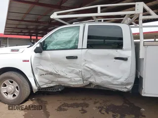 2022 Ram 2500 Tradesman с VIN 3C7WR4HJXNG108118, выставлен на аукционе IAAI как лот 42378460 с пробегом 164 535 миль миль и . История ставок и продаж доступна на DreamBid. Изображение 14.