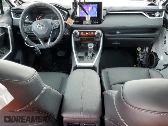 2024 Toyota RAV4 XLE Premium with VIN 2T3C1RFV5RW349729, listed as a Copart auction lot 59033195 with 10,524 mi miles and Salvage title. Bid and sale history available at DreamBid. Image 8.