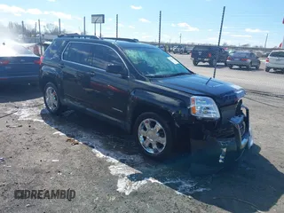 2011 GMC Terrain SLT-1 with VIN 2CTFLUE54B6446440, listed as a IAAI auction lot 41719642 with 177,594 mi miles and . Bid and sale history available at carsss.com. Image 1.