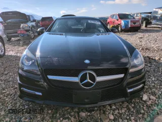 2014 Mercedes-Benz SLK 250 z VIN WDDPK4HA2EF080442, wystawiony jako Copart lot #45159975 z przebiegiem 46 978 mil mil oraz Szkoda całkowita • Salvage title. Historia ofert i sprzedaży dostępna na DreamBid. Obrazek 5.