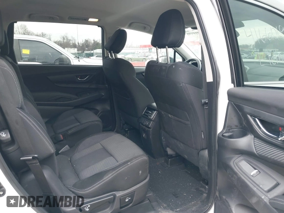 2024 Subaru Ascent Premium z VIN 4S4WMAED9R3458045, wystawiony jako IAAI lot #41660195 z przebiegiem 9 841 mil mil oraz . Historia ofert i sprzedaży dostępna na DreamBid. Obrazek 8.