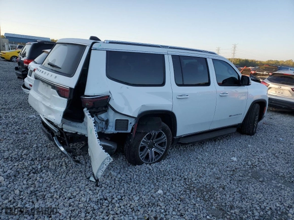 2024 Jeep Wagoneer with VIN 1C4SJVAPXRS121327, listed as a Copart auction lot 78266254 with 14,174 mi miles and Salvage Title. Bid and sale history available at carsss.com. Image 3.