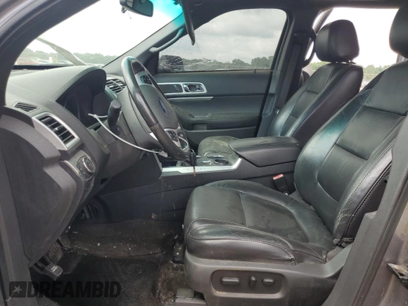 2013 Ford Explorer XLT z VIN 1FM5K7D85DGB81842, wystawiony jako Copart lot #59000945 z przebiegiem 157 209 mil mil oraz Szkoda całkowita • Salvage title. Historia ofert i sprzedaży dostępna na DreamBid. Obrazek 7.