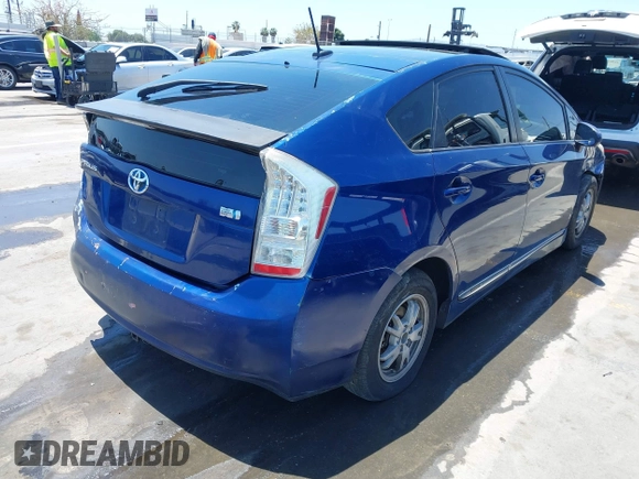 2010 Toyota Prius II z VIN JTDKN3DU1A0174573, wystawiony jako IAAI lot #42265742 z przebiegiem 211 573 mil mil oraz . Historia ofert i sprzedaży dostępna na DreamBid. Obrazek 4.