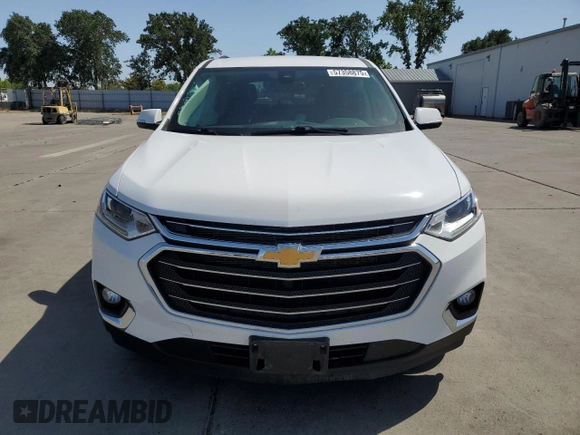 2020 Chevrolet Traverse LT Cloth z VIN 1GNEVGKW2LJ289356, wystawiony jako Copart lot #57358875 z przebiegiem 46 847 mil mil oraz Szkoda całkowita • Salvage title. Historia ofert i sprzedaży dostępna na DreamBid. Obrazek 5.