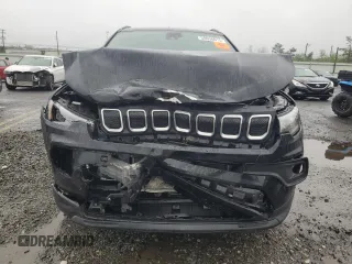2022 Jeep Compass Latitude с VIN 3C4NJDBB5NT106205, выставлен на аукционе Copart как лот 58038015 с пробегом Не указан миль и Списание • Salvage title. История ставок и продаж доступна на DreamBid. Изображение 5.
