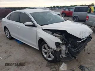 2014 Volkswagen Passat SE с VIN 1VWBS7A34EC079454, выставлен на аукционе IAAI как лот 42188924 с пробегом 81 621 миль миль и . История ставок и продаж доступна на DreamBid. Изображение 1.
