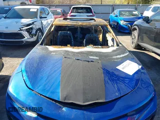 2017 Chevrolet Camaro 1LT z VIN 1G1FB1RX0H0146610, wystawiony jako IAAI lot #40912433 z przebiegiem Nie podano mil oraz . Historia ofert i sprzedaży dostępna na DreamBid. Obrazek 6.