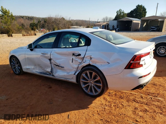 2020 Volvo S60 Momentum with VIN 7JR102FK1LG045213, listed as a Copart auction lot 41913524 with 65,918 mi miles. Bid and sale history available at carsss.com. Image 2.