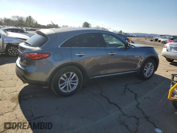 2016 Infiniti QX70 z VIN JN8CS1MW2GM751247, wystawiony jako Copart lot #44901785 z przebiegiem 83 920 mil mil oraz Szkoda całkowita • Salvage title. Historia ofert i sprzedaży dostępna na DreamBid. Obrazek 3.