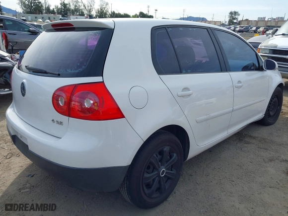 2007 Volkswagen Rabbit with VIN WVWDS71K67W032169, listed as a IAAI auction lot 41928181 with 145,791 mi miles. Bid and sale history available at carsss.com. Image 4.