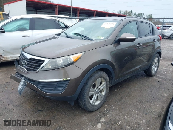 2011 Kia Sportage LX with VIN KNDPB3A20B7024111, listed as a IAAI auction lot 41945892 with 139,605 mi miles and . Bid and sale history available at carsss.com. Image 18.