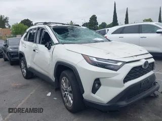 2022 Toyota RAV4 XLE Premium with VIN 2T3C1RFVXNW236286, listed as a IAAI auction lot 42203118 with 12,506 mi miles and . Bid and sale history available at DreamBid. Image 1.