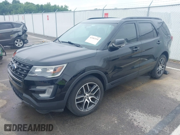 2017 Ford Explorer Sport z VIN 1FM5K8GT4HGE07722, wystawiony jako IAAI lot #42302334 z przebiegiem 79 369 mil mil oraz . Historia ofert i sprzedaży dostępna na DreamBid. Obrazek 2.