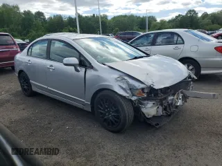 2009 Honda Civic LX z VIN 1HGFA16529L027844, wystawiony jako Copart lot #57383525 z przebiegiem 147 542 mil mil oraz Szkoda całkowita • Salvage title. Historia ofert i sprzedaży dostępna na DreamBid. Obrazek 4.