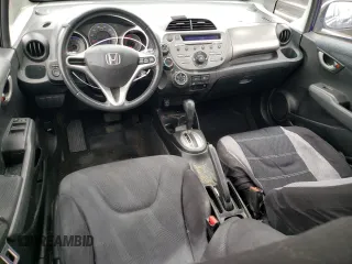 2009 Honda Fit Sport z VIN JHMGE88419S039797, wystawiony jako Copart lot #56866245 z przebiegiem 162 896 mil mil oraz Szkoda całkowita • Salvage title. Historia ofert i sprzedaży dostępna na DreamBid. Obrazek 8.