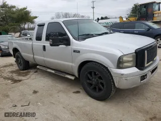 1999 Ford Super Duty F-250 XL with VIN 1FTNX20F4XED44462, listed as a Copart auction lot 42911735 with 322,144 mi miles and Salvage Title. Bid and sale history available at carsss.com. Image 4.
