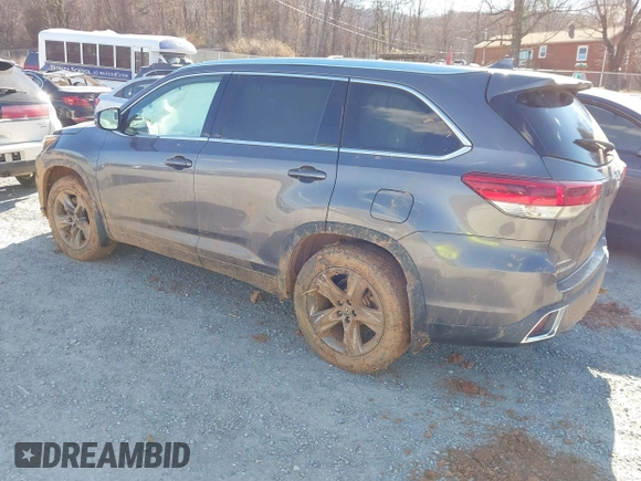 2017 Toyota Highlander Limited with VIN 5TDDZRFH7HS424700, listed as a IAAI auction lot 41637207 with 169,556 mi miles and . Bid and sale history available at DreamBid. Image 3.