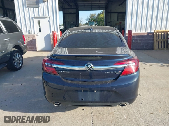 2016 Buick Regal Premium II with VIN 2G4GT5GX7G9148499, listed as a IAAI auction lot 40478560 with 82,804 mi miles. Bid and sale history available at carsss.com. Image 16.