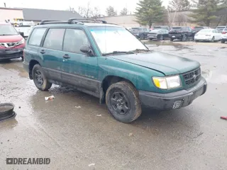 1998 Subaru Forester L with VIN JF1SF6352WH783758, listed as a IAAI auction lot 41971037 with 1 mi miles. Bid and sale history available at carsss.com. Image 1.