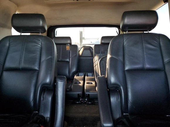 2008 GMC Yukon SLE w/3SB with VIN 1GKFK13078J121849, listed as a Copart auction lot 76613494 with 0 mi miles and Non Repairable. Bid and sale history available at carsss.com. Image 10.