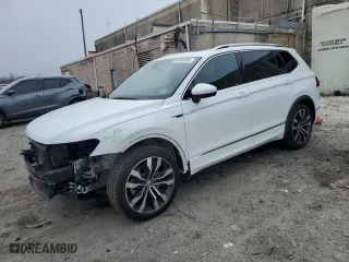 2018 Volkswagen Tiguan SEL Premium with VIN 3VV4B7AX0JM168253, listed as a Copart auction lot 44530495 with 61,769 mi miles and Salvage Title. Bid and sale history available at carsss.com. Image 1.