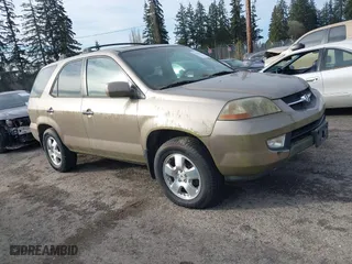 2003 Acura MDX with VIN 2HNYD18213H501752, listed as a IAAI auction lot 41674340 with 208,062 mi miles. Bid and sale history available at carsss.com. Image 1.