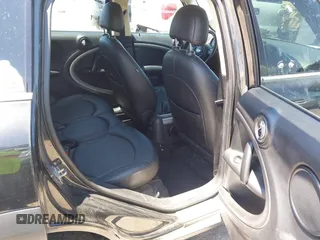 2012 MINI Countryman with VIN WMWZB3C51CWM05034, listed as a IAAI auction lot 42235437 with 131,280 mi miles and . Bid and sale history available at DreamBid. Image 8.