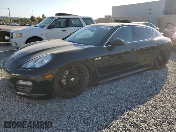2013 Porsche Panamera S Hybrid с VIN WP0AD2A75DL045374, выставлен на аукционе Copart как лот 75343984 с пробегом 99 047 миль миль и Чистый • Clean title. История ставок и продаж доступна на DreamBid. Изображение 1.