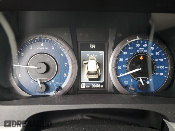 2018 Toyota Sienna XLE Auto Access Seat with VIN 5TDYZ3DC7JS905347, listed as a Copart auction lot 51348005 with 90,476 mi miles and Salvage Title. Bid and sale history available at carsss.com. Image 9.