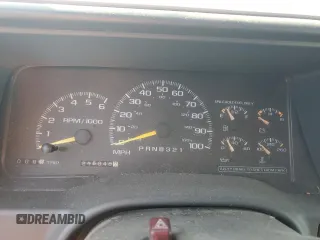 1999 Chevrolet Suburban with VIN 1GNFK16R4XJ483035, listed as a Copart auction lot 76666034 with 215,048 mi miles and Clean Title. Bid and sale history available at carsss.com. Image 9.