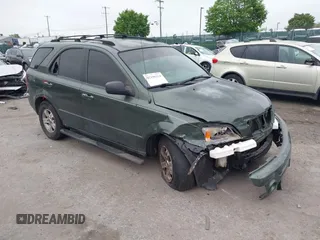 2005 Kia Sorento LX z VIN KNDJC733255404633, wystawiony jako IAAI lot #42190314 z przebiegiem 177 416 mil mil oraz . Historia ofert i sprzedaży dostępna na DreamBid. Obrazek 1.
