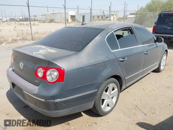 2008 Volkswagen Passat Komfort with VIN WVWAK73CX8P019820, listed as a IAAI auction lot 42641605 with 124,731 mi miles and . Bid and sale history available at DreamBid. Image 4.