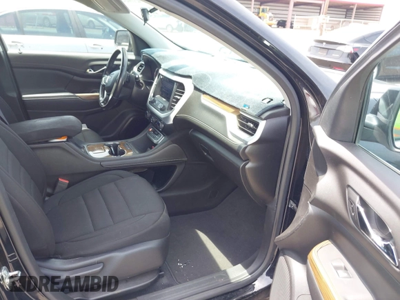 2020 GMC Acadia SLE z VIN 1GKKNKLA2LZ138525, wystawiony jako IAAI lot #42119434 z przebiegiem 80 644 mil mil oraz . Historia ofert i sprzedaży dostępna na DreamBid. Obrazek 5.