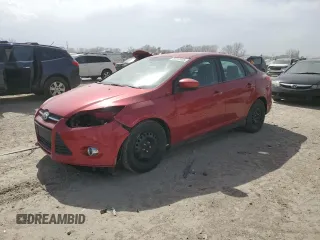 2012 Ford Focus SE with VIN 1FAHP3F25CL347602, listed as a Copart auction lot 49047465 with 153,901 mi miles and Salvage Title. Bid and sale history available at carsss.com. Image 1.