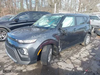 2022 Kia Soul LX with VIN KNDJ23AUXN7831117, listed as a IAAI auction lot 41292703 with 33,237 mi miles. Bid and sale history available at carsss.com. Image 20.