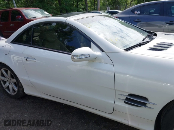 2003 Mercedes-Benz SL 500 z VIN WDBSK75F73F045221, wystawiony jako IAAI lot #42250517 z przebiegiem 103 803 mil mil oraz . Historia ofert i sprzedaży dostępna na DreamBid. Obrazek 13.