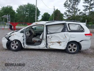 2011 Toyota Sienna LE AAS with VIN 5TDKK3DC6BS091557, listed as a IAAI auction lot 42170157 with 398,019 mi miles and . Bid and sale history available at DreamBid. Image 13.