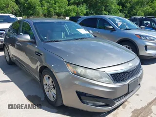 2013 Kia Optima LX with VIN 5XXGM4A75DG225038, listed as a IAAI auction lot 42108738 with 219,264 mi miles. Bid and sale history available at carsss.com. Image 1.