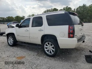 2011 GMC Yukon Denali with VIN 1GKS2EEF0BR378125, listed as a Copart auction lot 72920364 with 148,080 mi miles and Salvage Title. Bid and sale history available at carsss.com. Image 2.