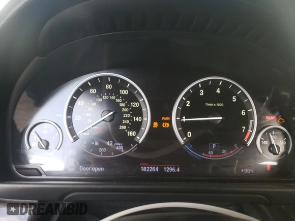2013 BMW 5 Series 535i xDrive with VIN WBAFU7C5XDDU70417, listed as a Copart auction lot 60244315 with 182,264 mi miles and Clean title. Bid and sale history available at DreamBid. Image 9.