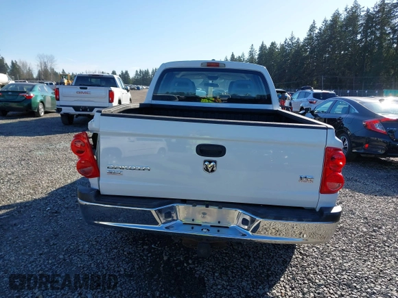 2006 Dodge Dakota SLT with VIN 1D7HW48N26S710819, listed as a IAAI auction lot 41691700 with 110,269 mi miles. Bid and sale history available at carsss.com. Image 16.