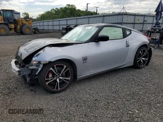 2020 Nissan 370Z Sport z VIN JN1AZ4EH6LM820552, wystawiony jako Copart lot #55721215 z przebiegiem 50 002 mil mil oraz Szkody całkowita. Historia ofert i sprzedaży dostępna na DreamBid. Obrazek 1.
