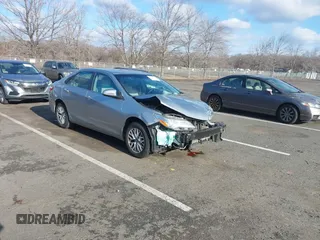 2017 Toyota Camry XLE with VIN 4T1BF1FK8HU675469, listed as a IAAI auction lot 41578198 with 172,230 mi miles and . Bid and sale history available at carsss.com. Image 1.