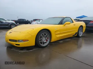 2002 Chevrolet Corvette Z06 with VIN 1G1YY12S025105250, listed as a Copart auction lot 74154304 with 0 mi miles and Salvage Title. Bid and sale history available at carsss.com. Image 1.