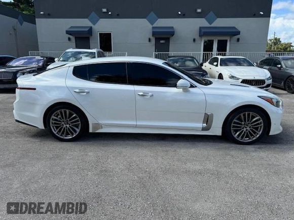 2018 Kia Stinger with VIN KNAE15LAXJ6032888, listed as a Copart auction lot 80171614 with 155,318 mi miles and Non Repairable. Bid and sale history available at DreamBid. Image 13.