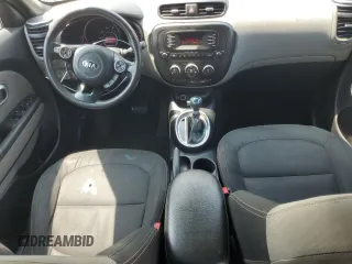 2014 Kia Soul + with VIN KNDJP3A5XE7088002, listed as a Copart auction lot 55920345 with 129,871 mi miles and Clean Title. Bid and sale history available at DreamBid. Image 8.