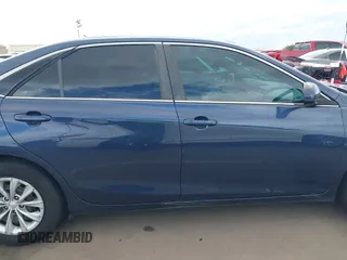2016 Toyota Camry XLE with VIN 4T4BF1FK4GR553373, listed as a IAAI auction lot 41776384 with 157,690 mi miles. Bid and sale history available at carsss.com. Image 14.